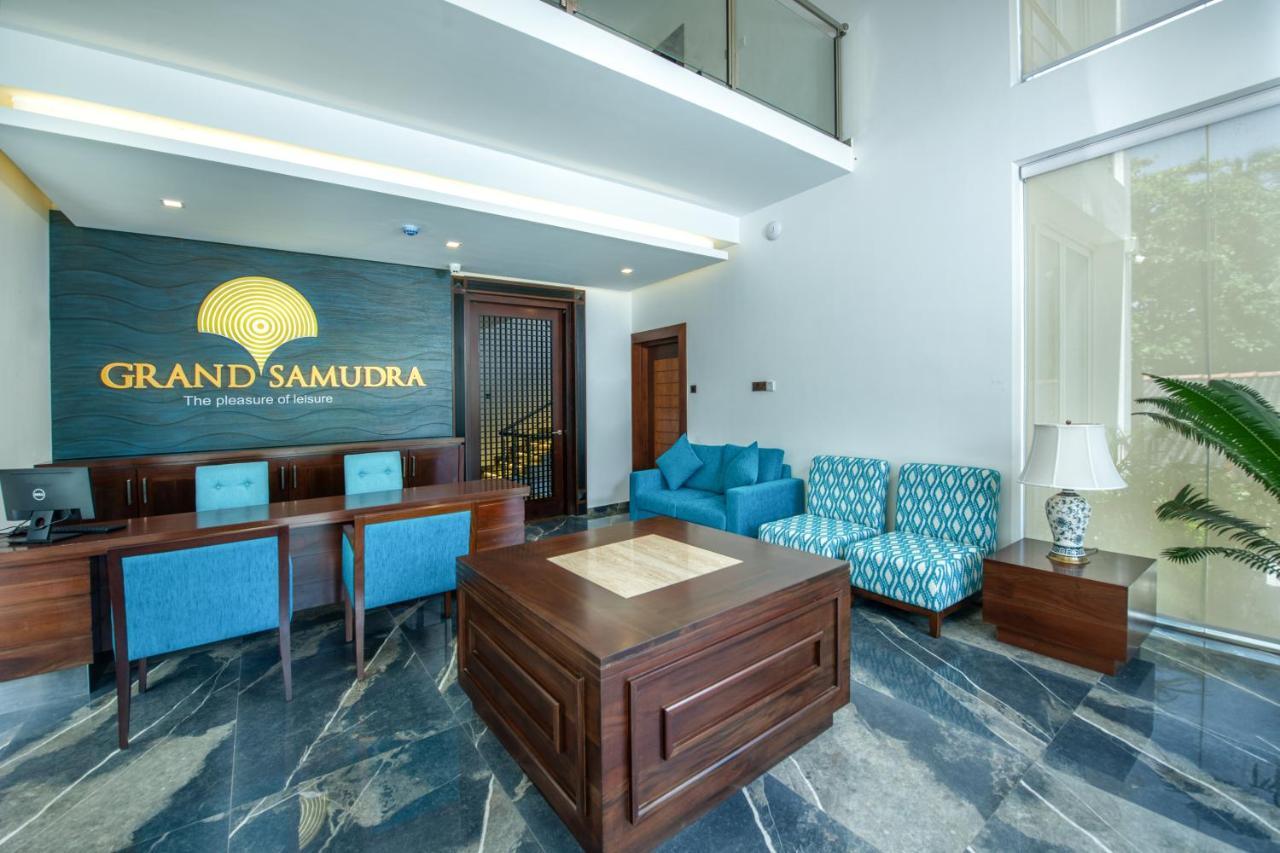 Grand Samudra Hotel Тангале Екстериор снимка