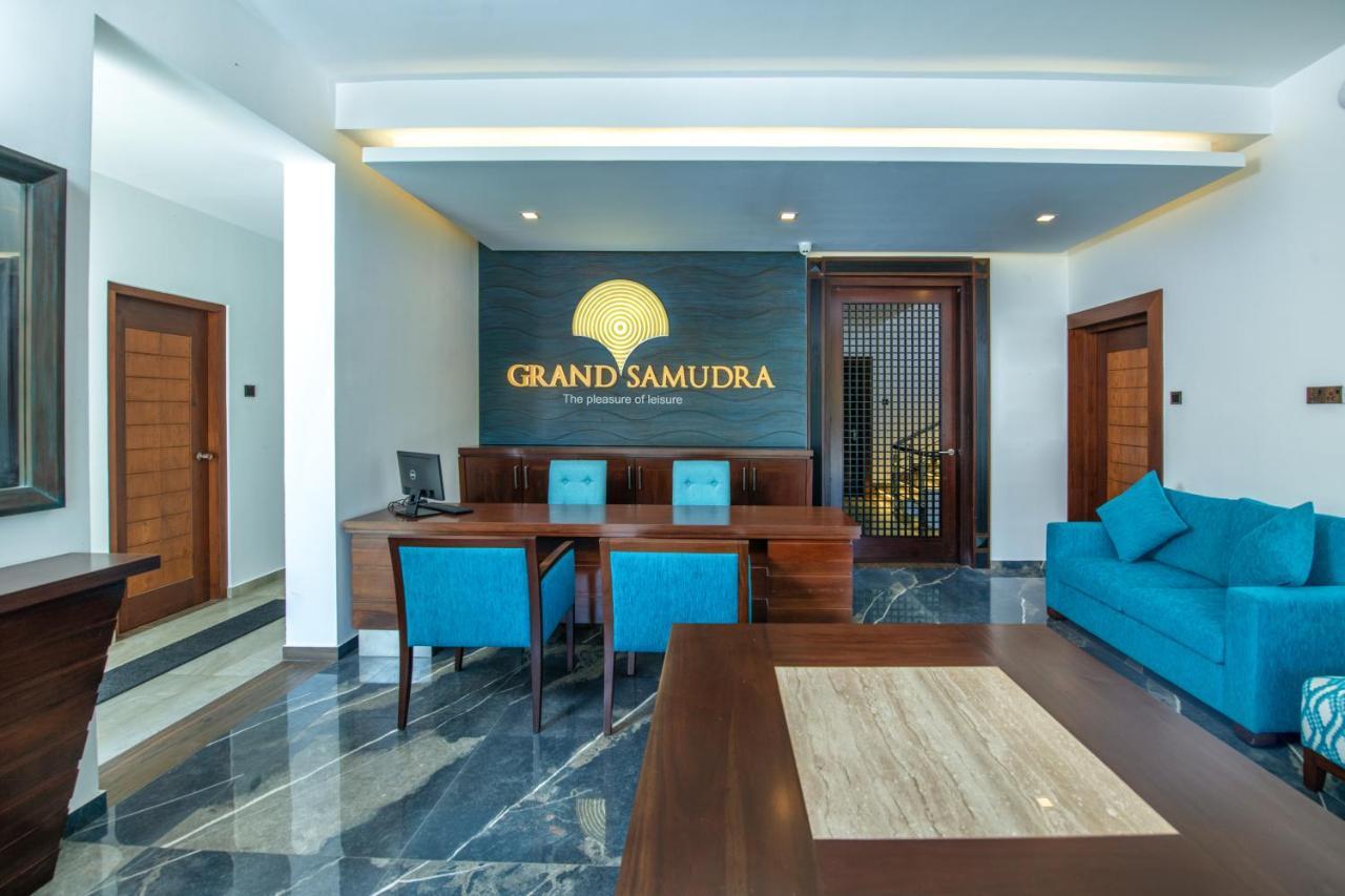 Grand Samudra Hotel Тангале Екстериор снимка