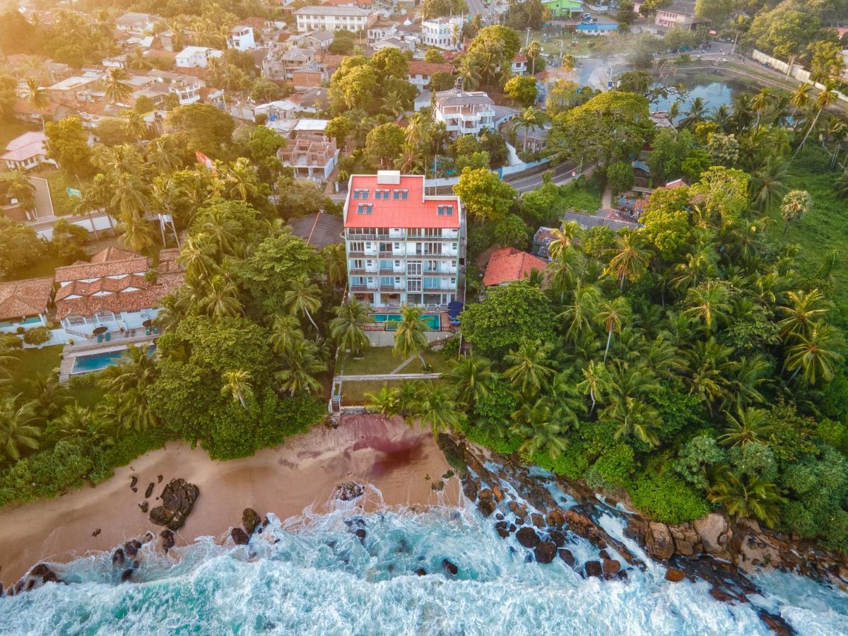 Grand Samudra Hotel Тангале Екстериор снимка