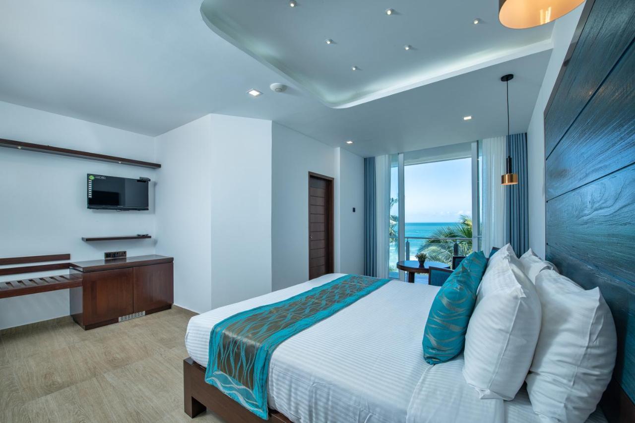 Grand Samudra Hotel Тангале Екстериор снимка