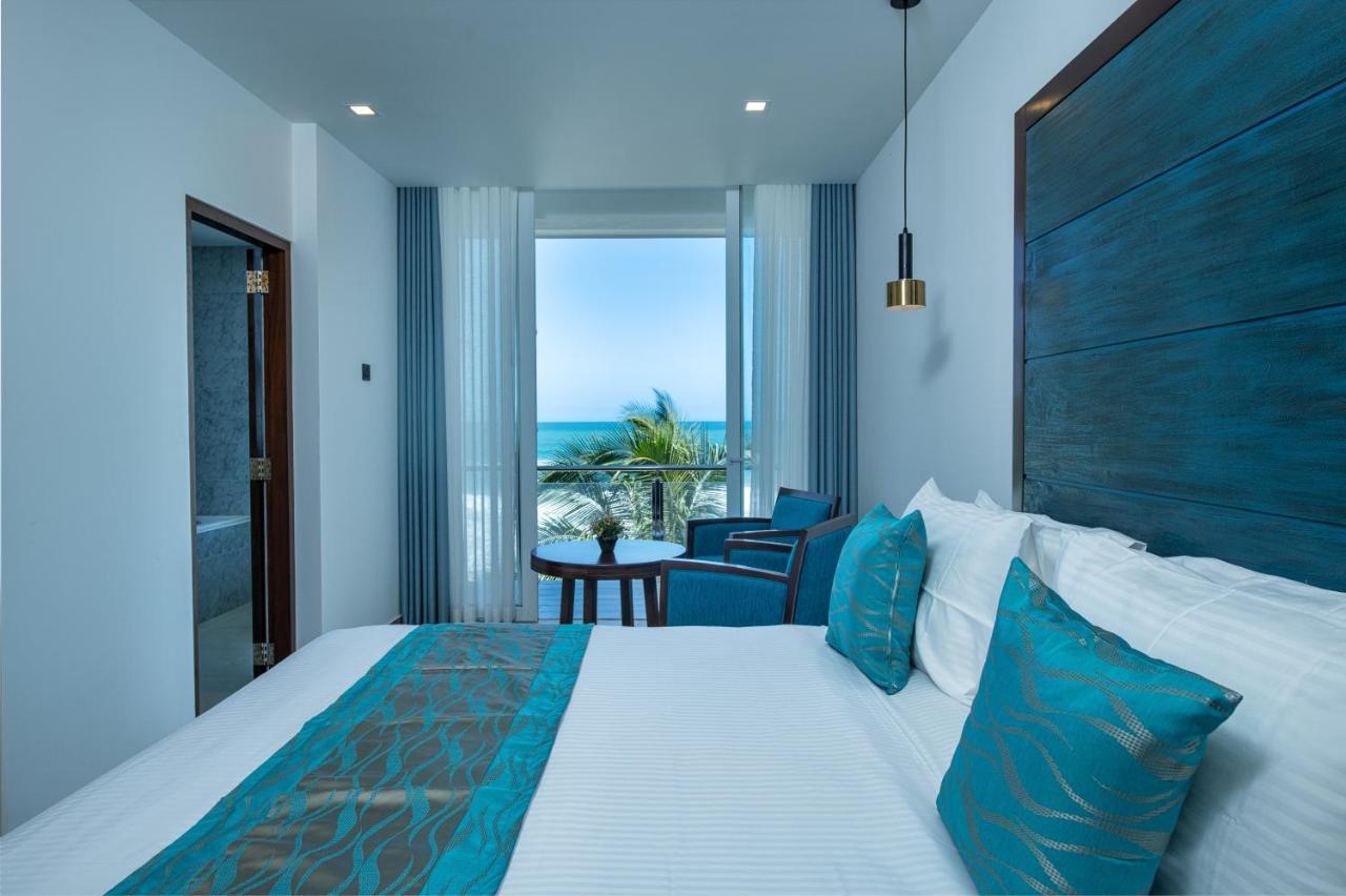Grand Samudra Hotel Тангале Екстериор снимка