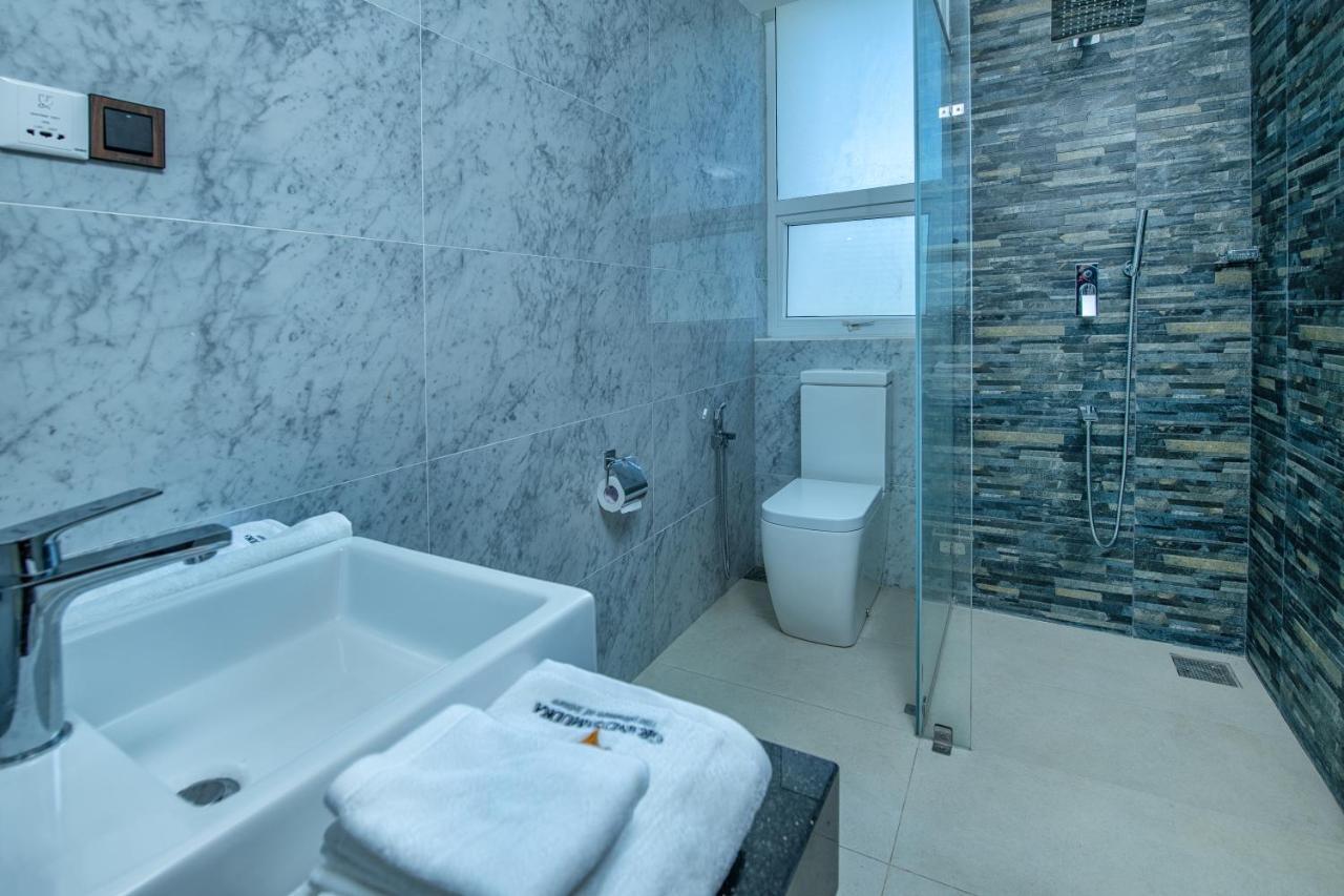 Grand Samudra Hotel Тангале Екстериор снимка